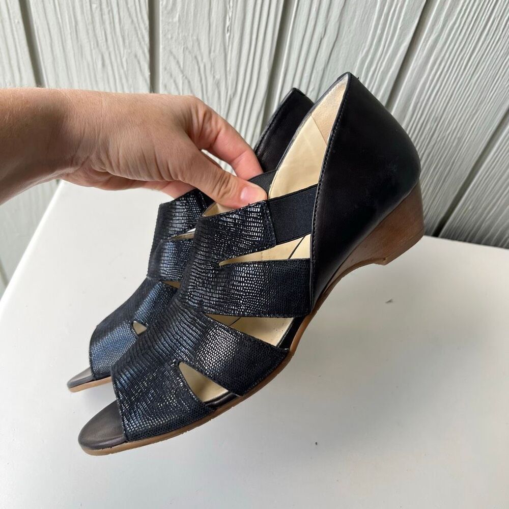 Amalfi by Rangoni Black Denver Leather Cut-Out Wedge Sandals 9.5